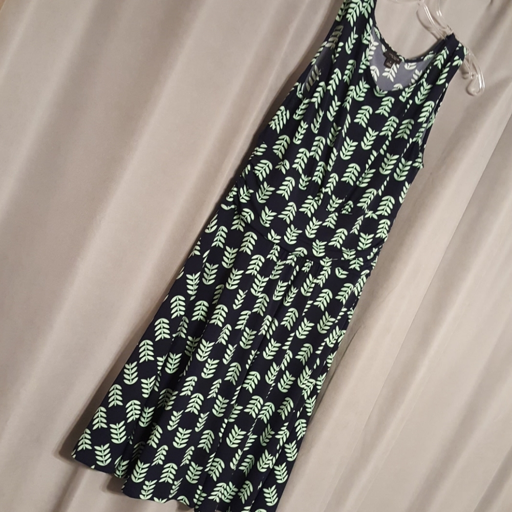 AT factory Navy and green print dress